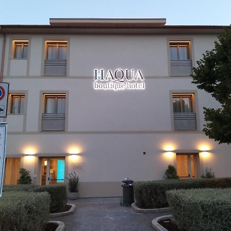 كاستيغليون ديلا بيسكايا Aqua Boutique Hotel المظهر الخارجي الصورة