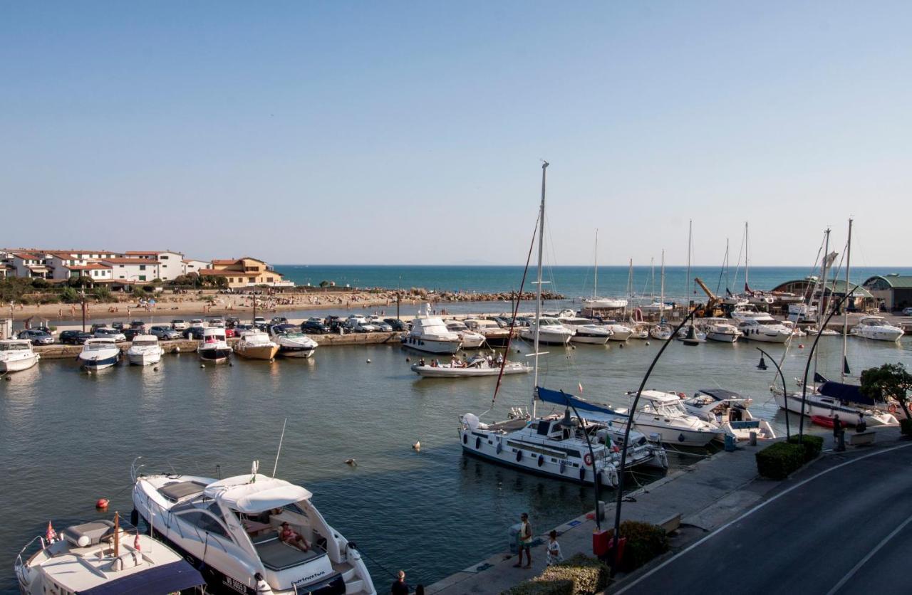 كاستيغليون ديلا بيسكايا Aqua Boutique Hotel المظهر الخارجي الصورة