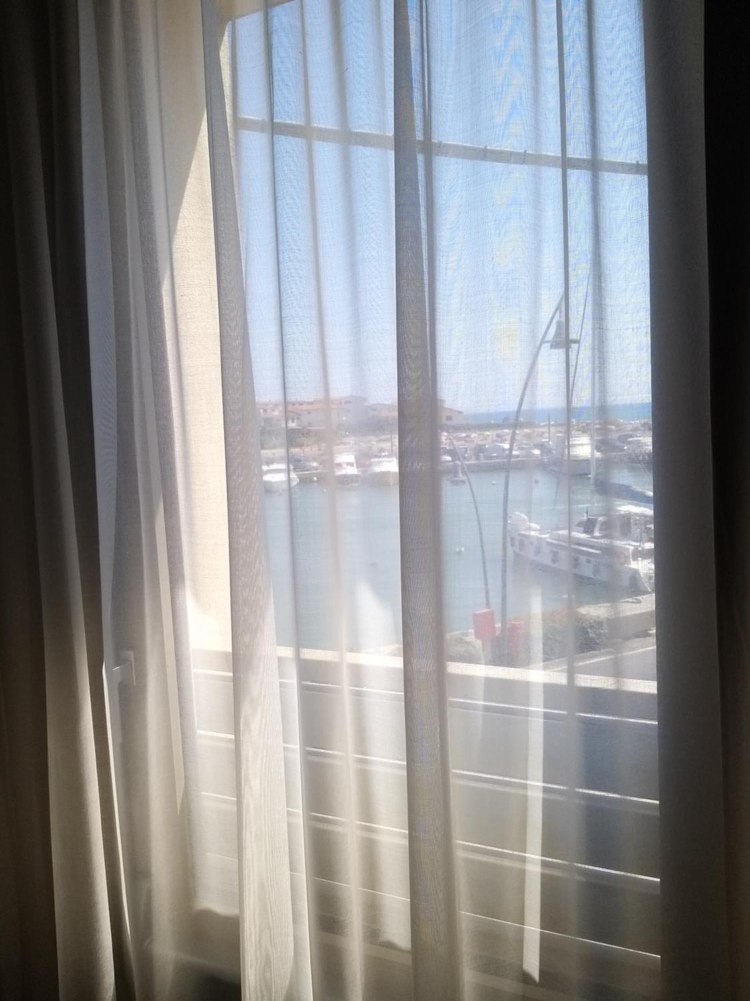 كاستيغليون ديلا بيسكايا Aqua Boutique Hotel المظهر الخارجي الصورة