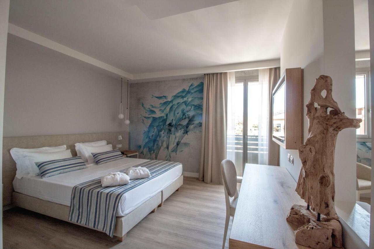 كاستيغليون ديلا بيسكايا Aqua Boutique Hotel المظهر الخارجي الصورة